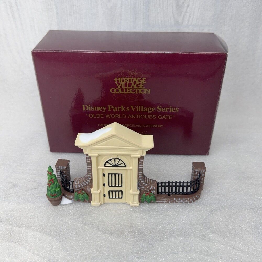 Department 56 Disney Parks Village Series Olde World Antiques Gate #5355-4